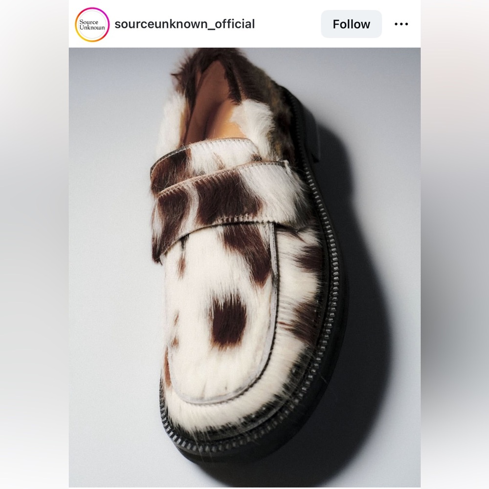SOLD OUT NWOB Source Unknown Cowhide Loafers